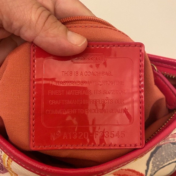 Coach Signature Multi Color Scribble Pattern Crossbody Bag - Picture 4 of 6